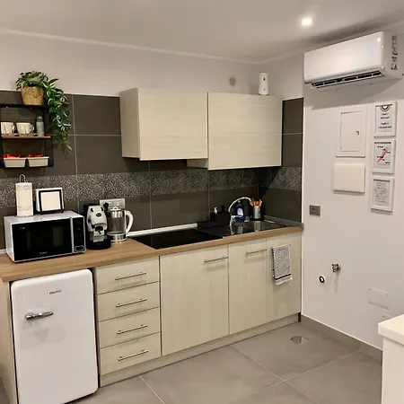 Casa E Bottega 41 Apartment