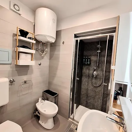 Casa E Bottega 41 Apartment