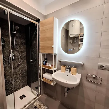 Casa E Bottega 41 Apartment