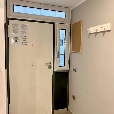 Casa E Bottega 41 Apartment