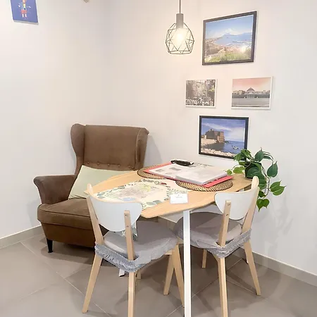 Casa E Bottega 41 * נאפולי